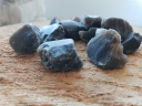 Камень черный турмалин  выводит шлаки и токсины 1 шт